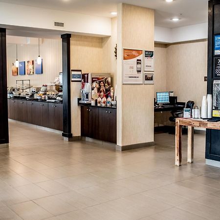 Comfort Inn & Suites Fox Creek Екстер'єр фото