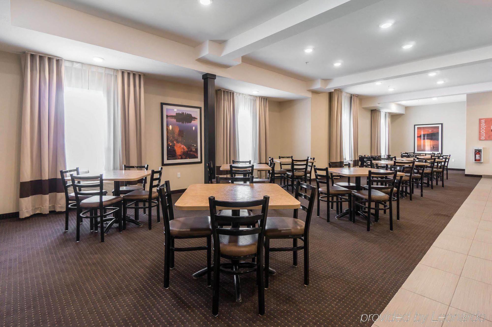 Comfort Inn & Suites Fox Creek Екстер'єр фото